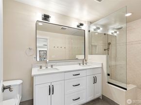 7238 Lakemont Boulevard SE, Bellevue WA 98006