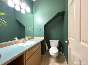 7214 204th Drive NE, Redmond WA 98053