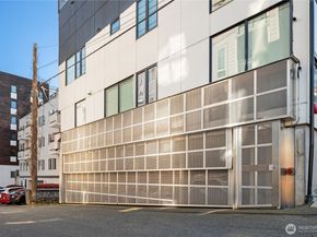 755 Hayes Street, Seattle WA 98109