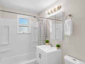 1314 N 188th Street, Shoreline WA 98133