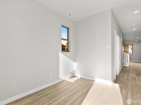 12420 SE 256th Place 14, Kent WA 98030