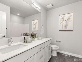 12420 SE 256th Place 14, Kent WA 98030