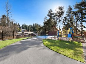 12420 SE 256th Place 14, Kent WA 98030