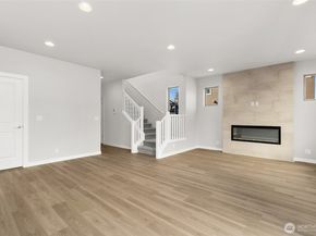 12420 SE 256th Place 14, Kent WA 98030