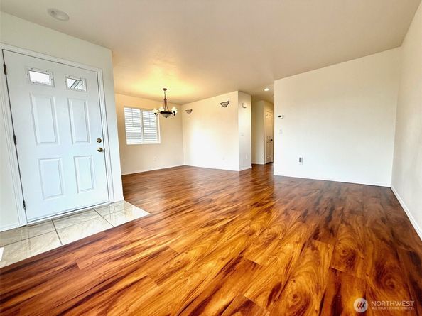 11542 62nd Avenue S, Seattle WA 98178