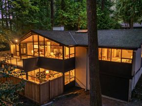 7236 NE 121st Place, Kirkland WA 98034