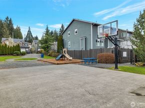16223 5th Avenue SE, Bothell WA 98012