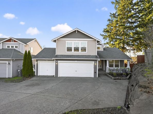2103 NE 6th Circle, Renton WA 98056