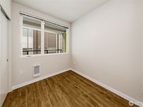121 12th Avenue E 409, Seattle WA 98102