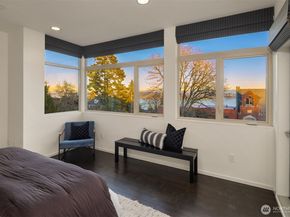 928 34th Avenue, Seattle WA 98122