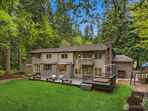 22542 NE 46th Street, Redmond WA 98053