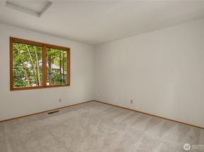 22542 NE 46th Street, Redmond WA 98053