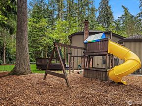 22542 NE 46th Street, Redmond WA 98053