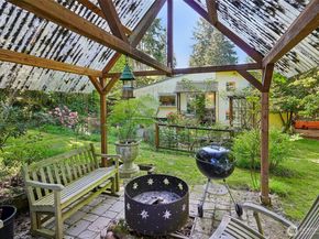 1606 153rd Avenue SE, Bellevue WA 98007