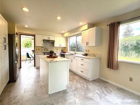 21523 129th Avenue SE, Kent WA 98031