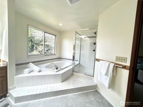 21523 129th Avenue SE, Kent WA 98031