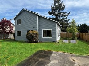 21523 129th Avenue SE, Kent WA 98031
