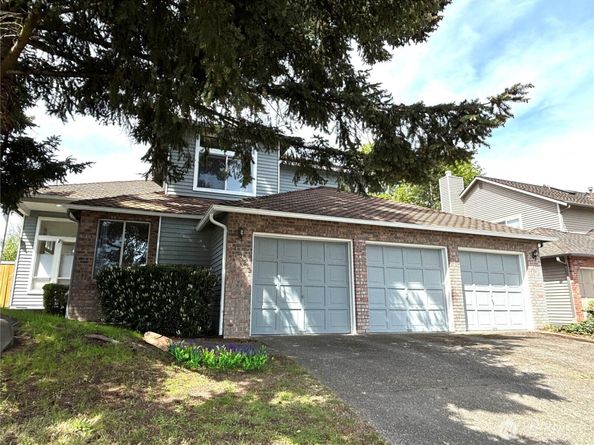 21523 129th Avenue SE, Kent WA 98031
