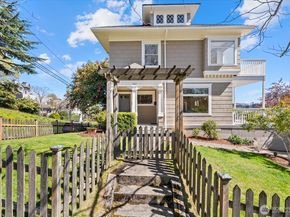 920 4th Avenue N, Seattle WA 98109