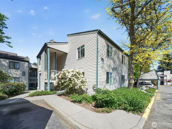 4409 216th Street SW C, Mountlake Terrace WA 98043
