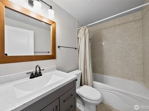 4409 216th Street SW C, Mountlake Terrace WA 98043