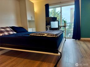 712 E Denny Wy Unit #502, Seattle WA 98122