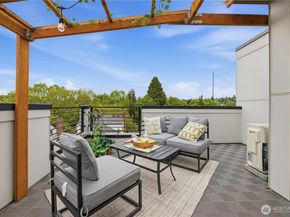 814 NW 54th Street A, Seattle WA 98107