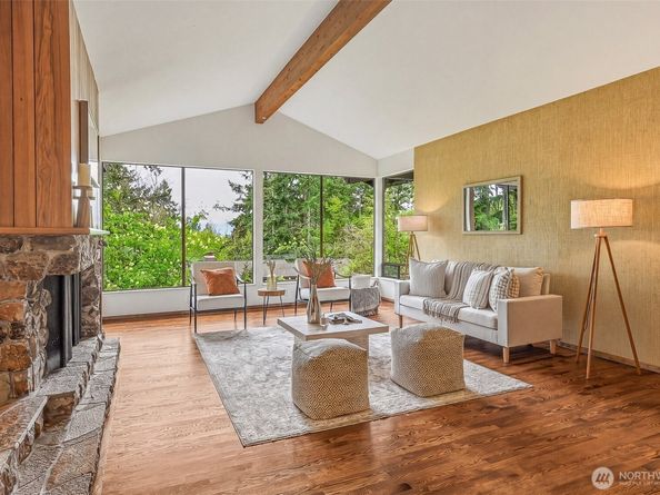 797 NW Culbertson Drive, Seattle WA 98177