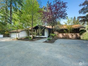 797 NW Culbertson Drive, Seattle WA 98177