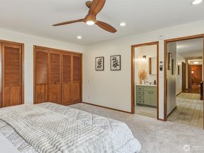 797 NW Culbertson Drive, Seattle WA 98177