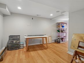 2646 109 Place NE, Bellevue WA 98004