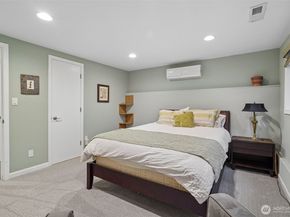 2646 109 Place NE, Bellevue WA 98004