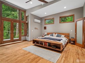 2646 109 Place NE, Bellevue WA 98004