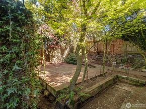 2214 N 60th Street, Seattle WA 98103