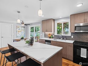 8629 223rd Street SW, Edmonds WA 98026