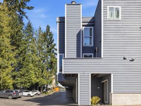 1417 N 200th Street A6, Shoreline WA 98133
