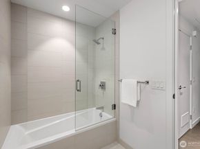188 Bellevue Way NE 1202, Bellevue WA 98004