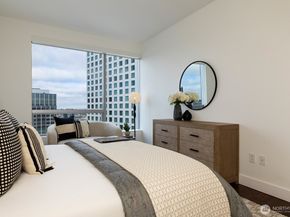 737 Olive Way 3702, Seattle WA 98101