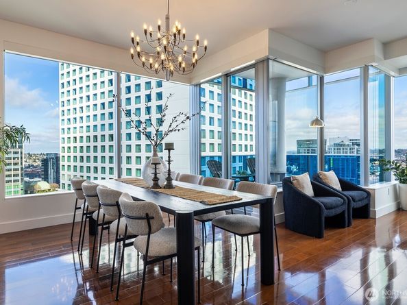 737 Olive Way 3702, Seattle WA 98101