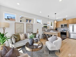 4142 44th Avenue SW, Seattle WA 98116