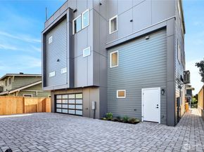 4142 44th Avenue SW, Seattle WA 98116