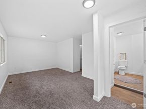 19420 143rd Place SE, Renton WA 98058