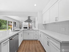 19420 143rd Place SE, Renton WA 98058