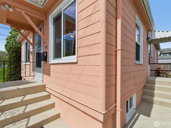 1911 13th Street, Everett WA 98201