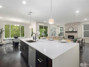 856 224th Avenue NE, Sammamish WA 98074