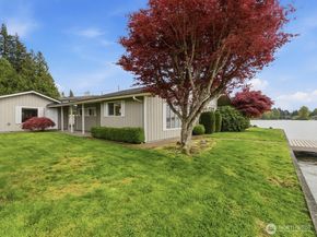 1302 E Lakeshore Drive, Lake Stevens WA 98258