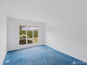 1302 E Lakeshore Drive, Lake Stevens WA 98258