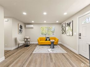 1411 26th Avenue, Seattle WA 98122