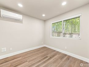 1411 26th Avenue, Seattle WA 98122