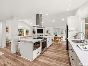 17202 NE 134th Place, Redmond WA 98052